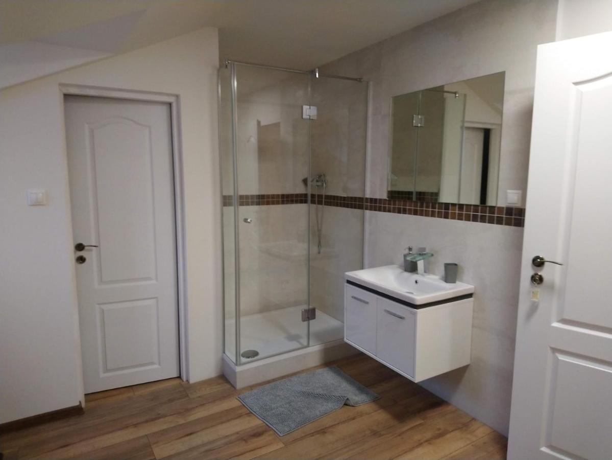 Appartement Maria B à Trenčín Extérieur photo