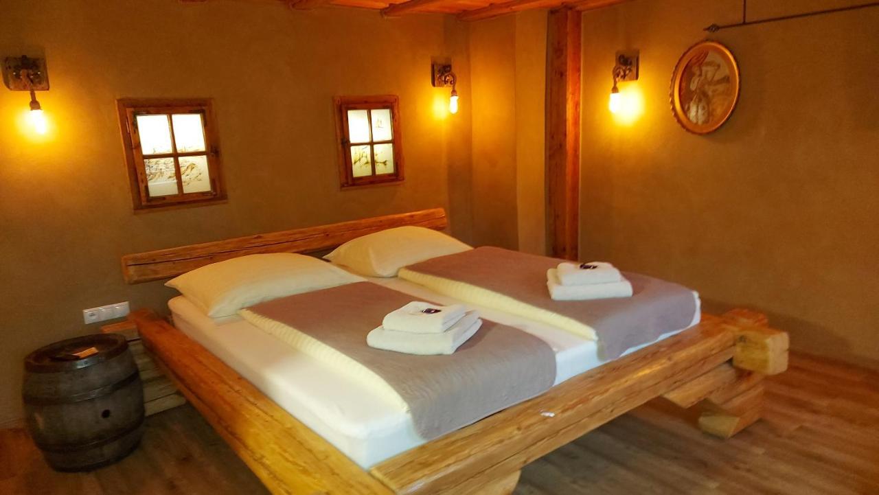 Appartement Maria B à Trenčín Extérieur photo